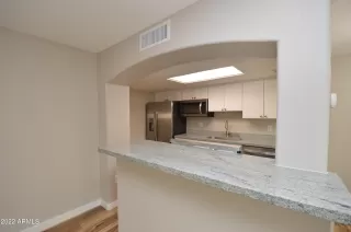 Photo #4: 6443068 Listing 