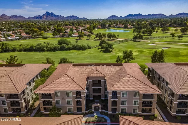 MLS: 6443319 Condo For Sale