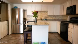 Photo #5: 6443484 Listing