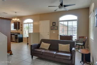 Photo #6: 6443550 Listing