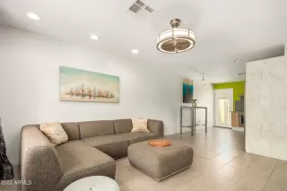 Photo #3: 6443810 Listing