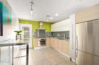 Photo #6: 6443810 Listing