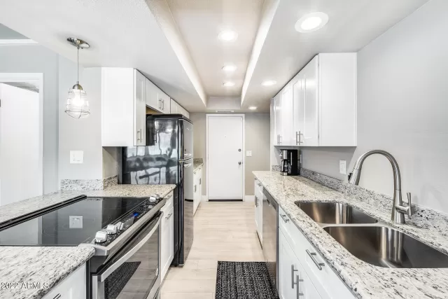 MLS: 6443824 Condo For Sale