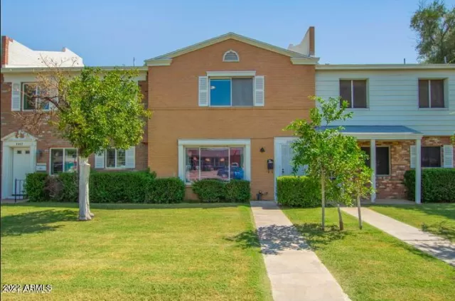 MLS: 6443842 Condo For Sale