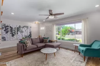 Photo #4: 6443842 Listing