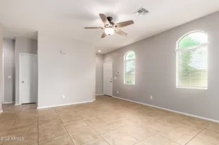 Photo #2: 6443892 Listing