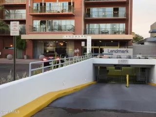 Photo #4: 6443898 Listing