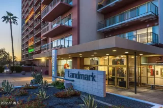 Photo #5: 6443898 Listing