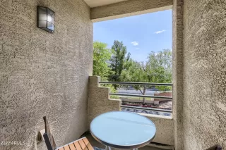 Photo #2: 6443952 Listing