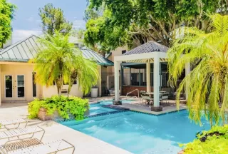 Photo #3: 6443952 Listing