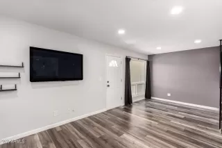 Photo #4: 6444002 Listing 