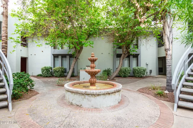 MLS: 6444136 Condo For Sale