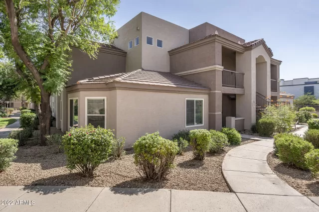 MLS: 6444153 Condo For Sale