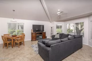 Photo #3: 6444153 Listing