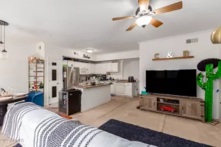 Photo #4: 6444235 Listing