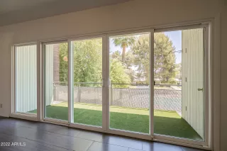 Photo #3: 6444275 Listing