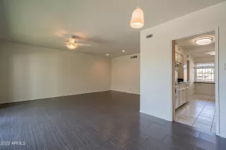 Photo #5: 6444275 Listing