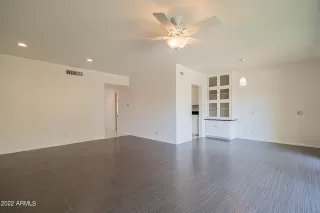 Photo #6: 6444275 Listing