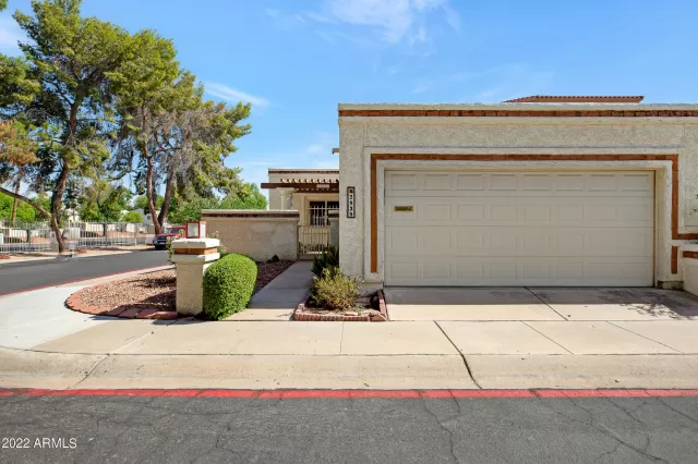 MLS: 6444286 Condo For Sale