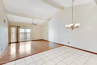 Photo #6: 6444286 Listing