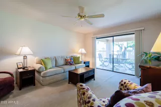 Photo #6: 6444465 Listing