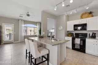 Photo #5: 6444503 Listing 