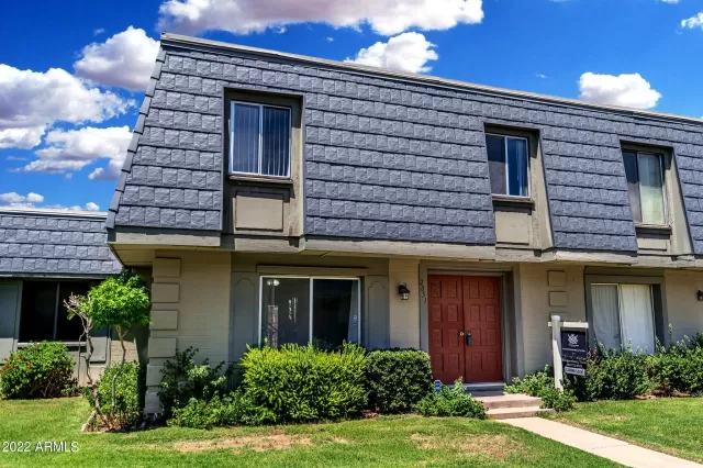 MLS: 6444554 Condo For Sale