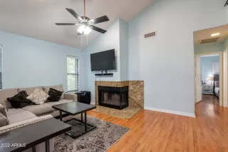 Photo #2: 6444580 Listing 