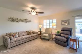 Photo #6: 6444625 Listing