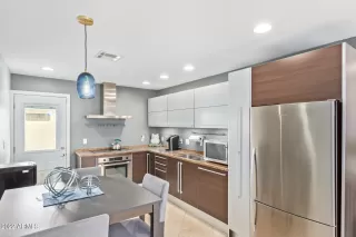 Photo #5: 6444742 Listing