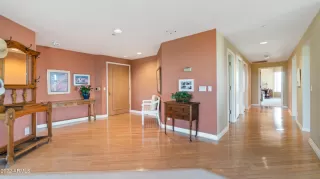 Photo #5: 6444746 Listing