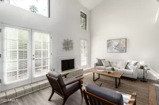 Photo #4: 6444801 Listing