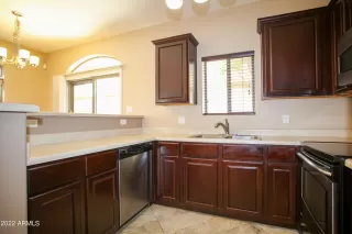 Photo #5: 6444913 Listing 