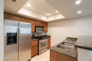 Photo #6: 6444990 Listing 