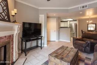 Photo #6: 6445192 Listing 