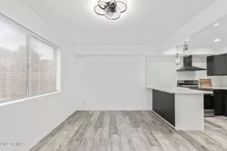 Photo #6: 6445353 Listing 