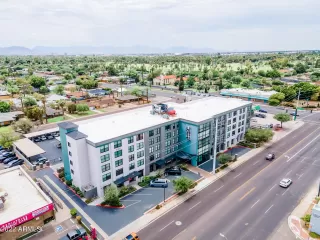 Photo #1: 6445525 Listing 