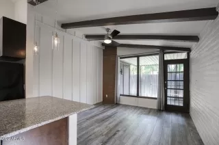 Photo #6: 6445741 Listing