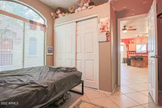 Photo #6: 6445746 Listing
