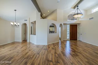 Photo #5: 6445777 Listing 