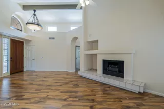 Photo #6: 6445777 Listing 