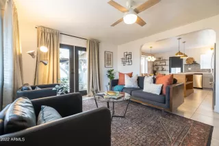 Photo #3: 6445792 Listing