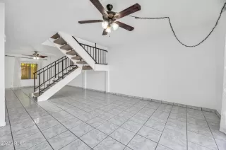 Photo #6: 6445950 Listing