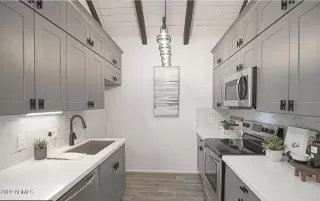 Photo #3: 6445951 Listing 