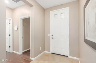 Photo #5: 6446046 Listing