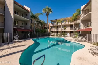 Photo #5: 6446099 Listing 