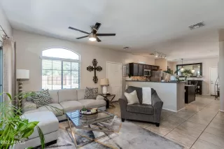 Photo #4: 6446120 Listing 