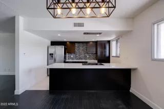 Photo #1: 6446215 Listing 