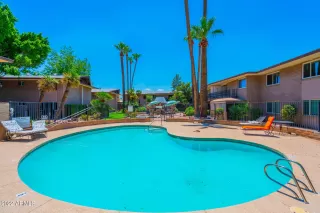 Photo #4: 6446215 Listing 