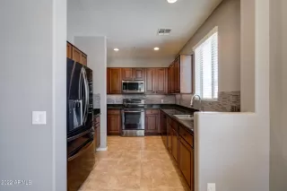 Photo #1: 6446418 Listing